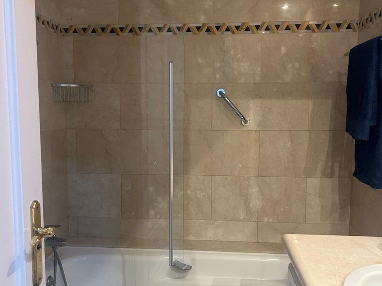 Apartment for Sale in Marbella, Malaga 15