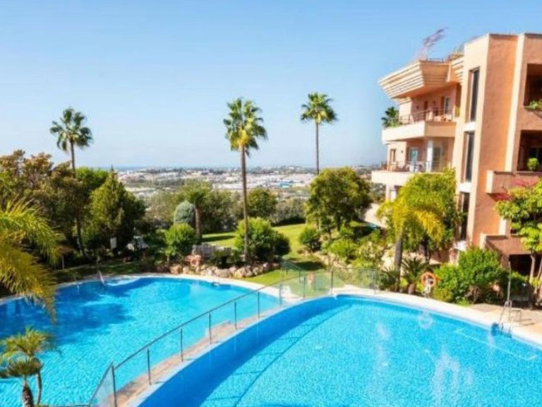 Apartment for Sale in Marbella, Malaga 2