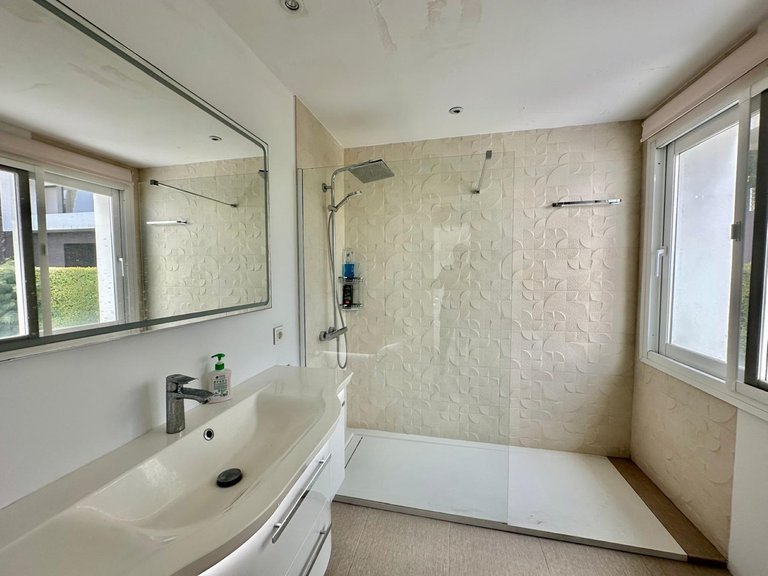 Villa for Sale in Benahavís, Malaga 19
