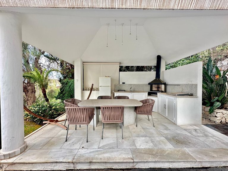 Villa for Sale in Benahavís, Malaga 24
