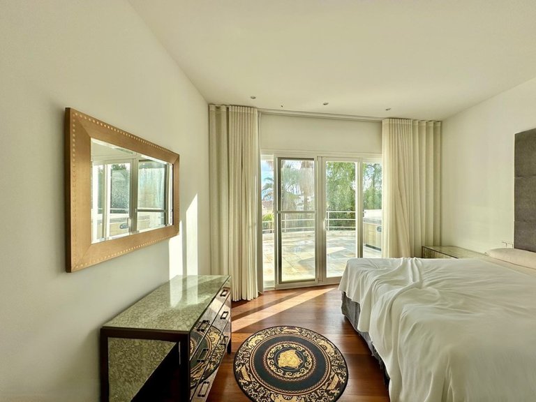 Villa for Sale in Benahavís, Malaga 6