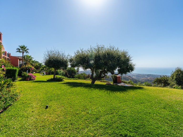 Apartment for Sale in La Mairena, Malaga 21