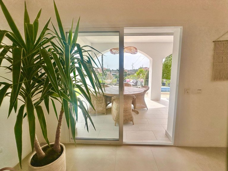Villa for Sale in Riviera Del Sol, Malaga 18
