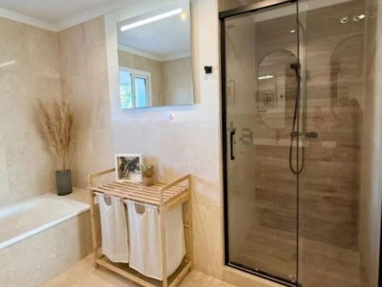 Villa for Sale in Riviera Del Sol, Malaga 28