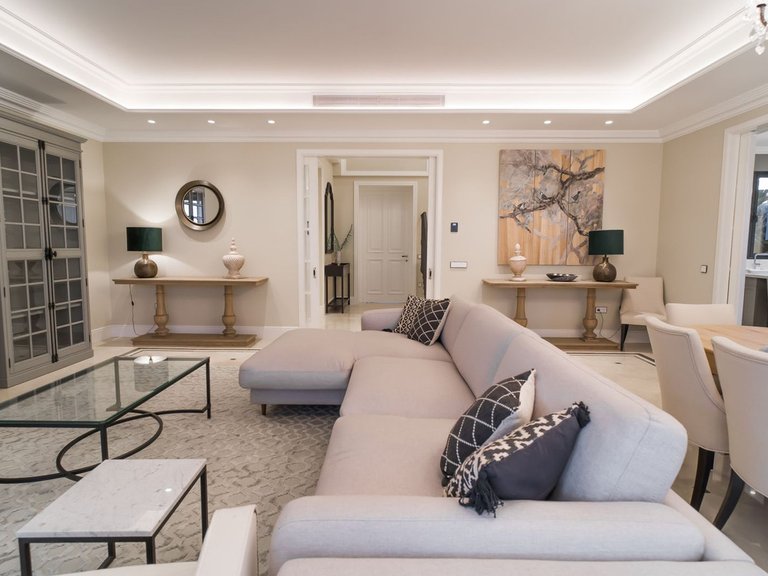 Apartment for Sale in Inland Los Flamingos Golf, Malaga 2