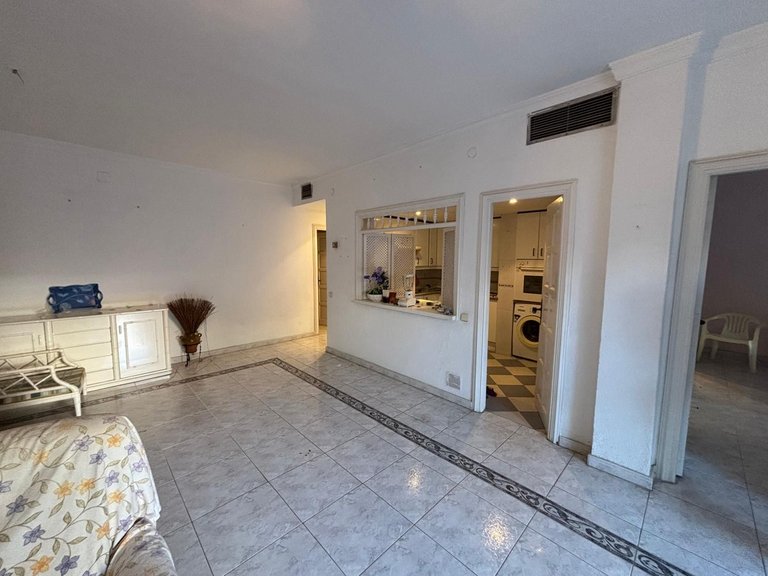 Apartment for Sale in Nueva Andalucía, Malaga 11