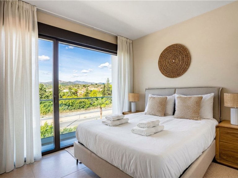 Apartment for Sale in Estepona, Malaga 16