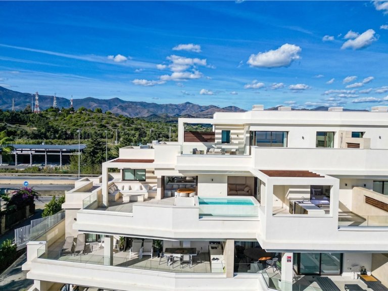 Apartment for Sale in Estepona, Malaga 5
