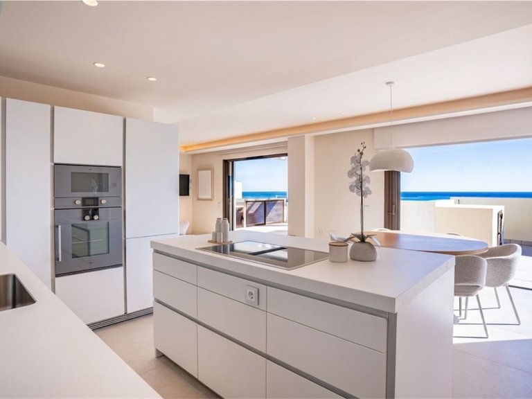 Apartment for Sale in Estepona, Malaga 8