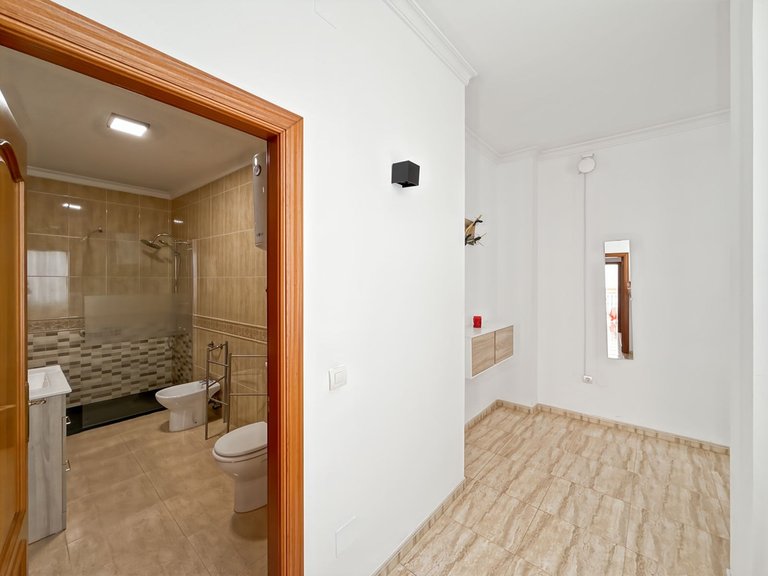 Apartment for Sale in Centro Histórico, Malaga 12