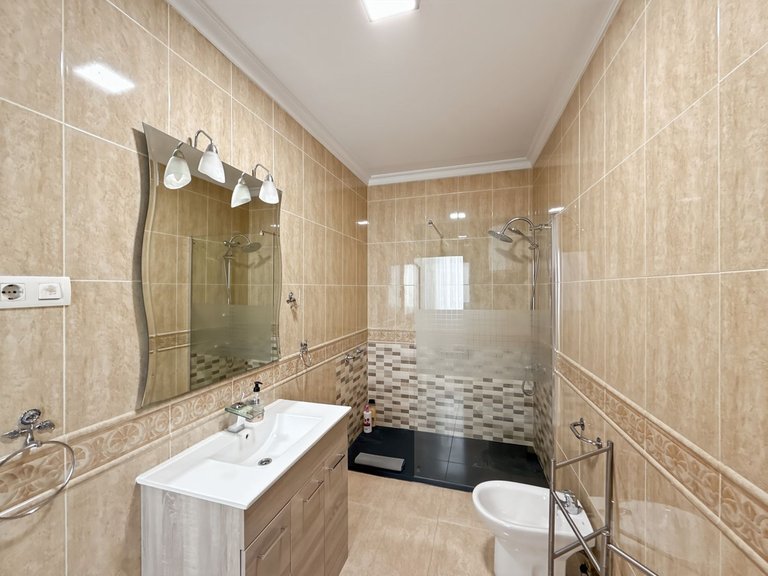 Apartment for Sale in Centro Histórico, Malaga 14
