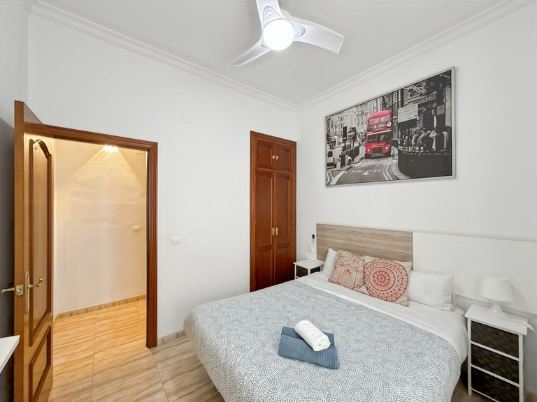 Apartment for Sale in Centro Histórico, Malaga 64