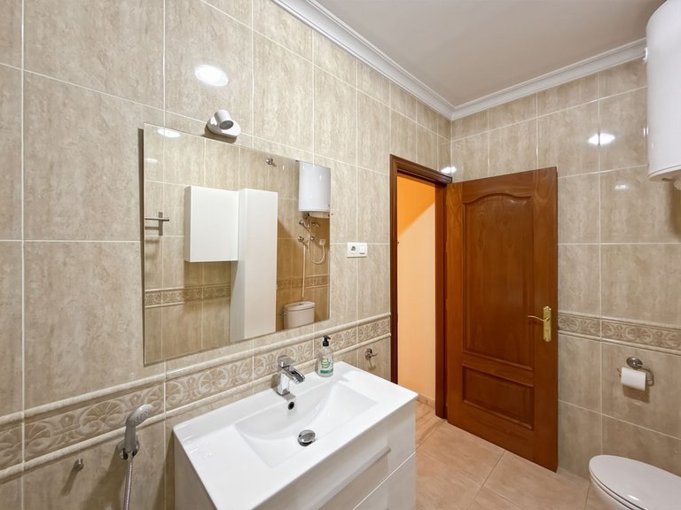 Apartment for Sale in Centro Histórico, Malaga 72