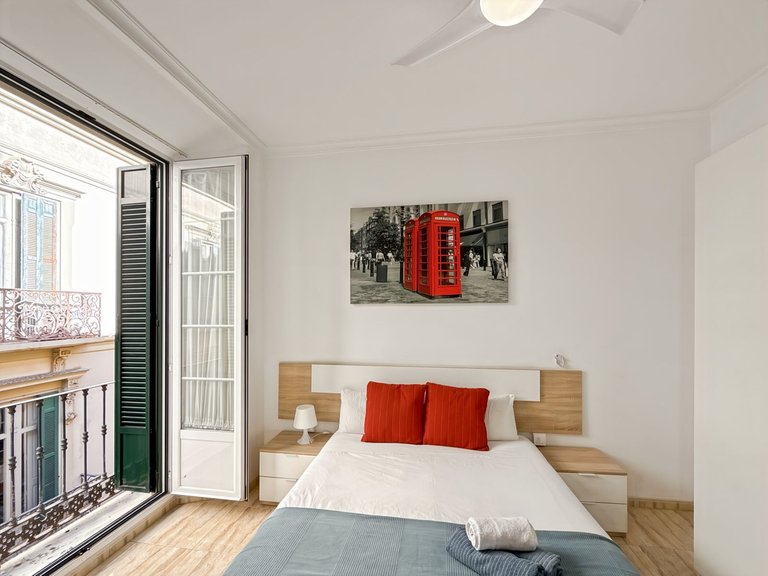 Apartment for Sale in Centro Histórico, Malaga 91