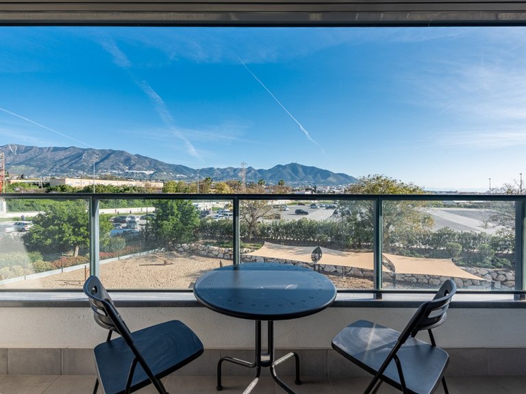 Apartment for Sale in Las Lagunas, Malaga 2