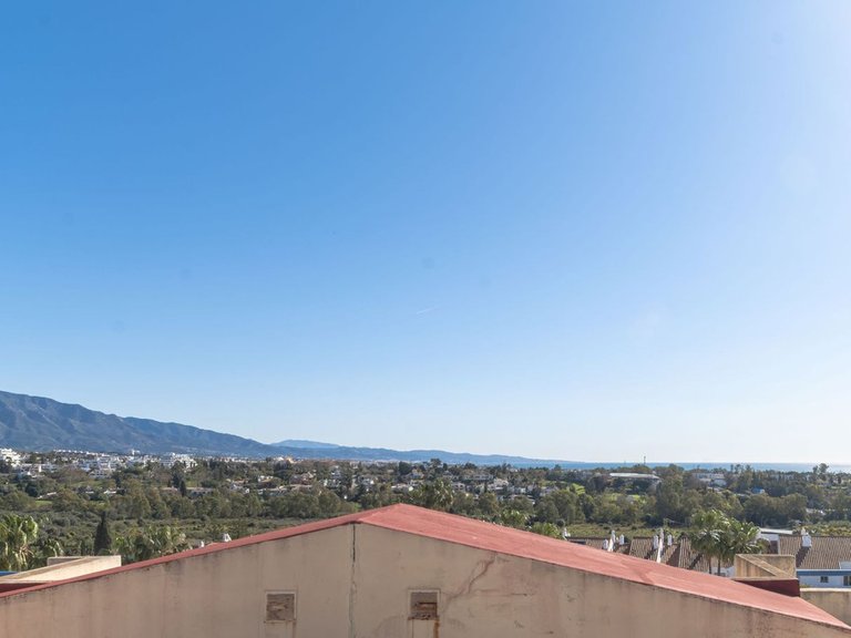Apartment for Sale in Atalaya, Malaga 21