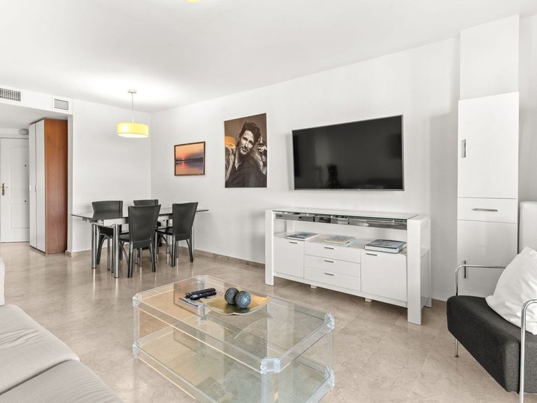 Apartment for Sale in Atalaya, Malaga 6