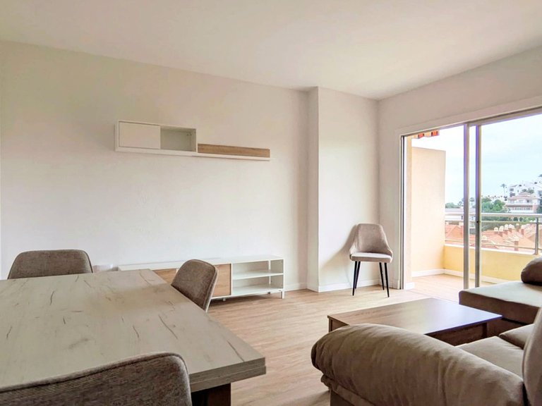 Apartment for Sale in Benalmadena, Malaga 11
