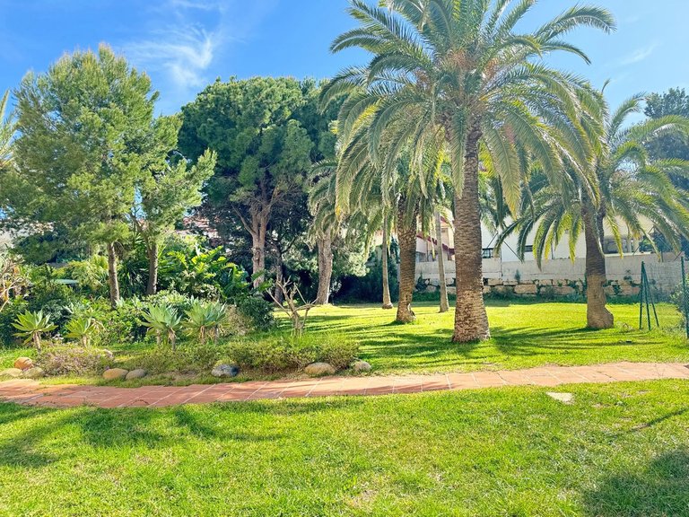 Apartment for Sale in Benalmadena, Malaga 23