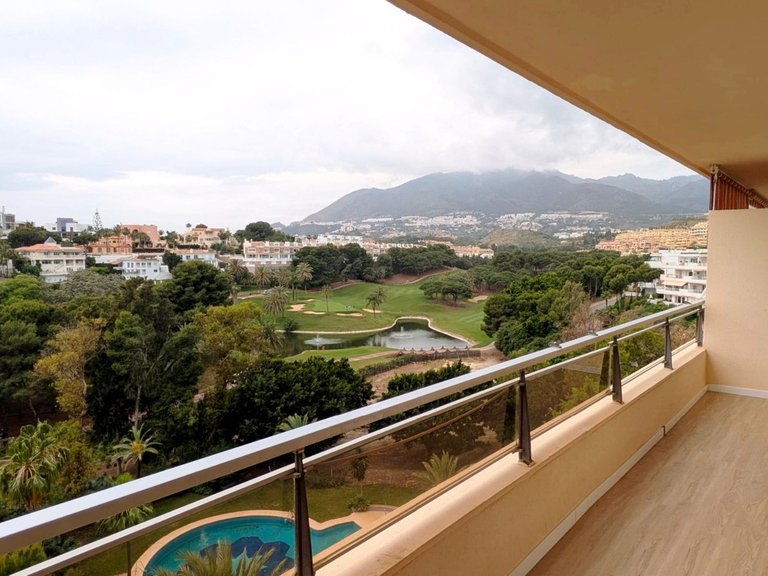 Apartment for Sale in Benalmadena, Malaga 4