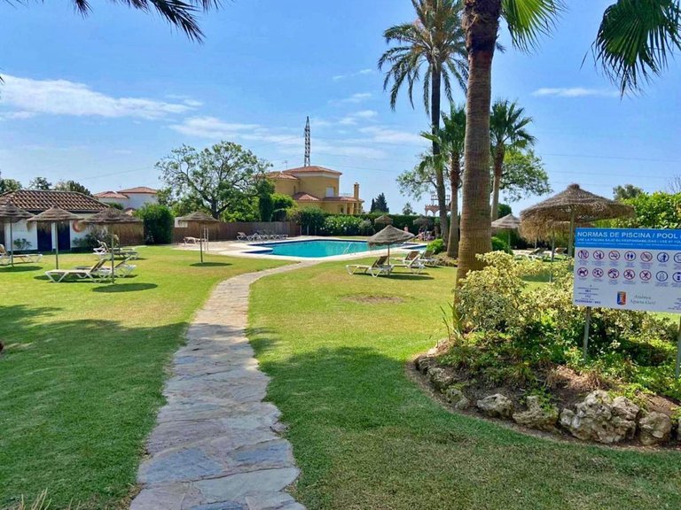 Apartment for Sale in Atalaya, Malaga 10