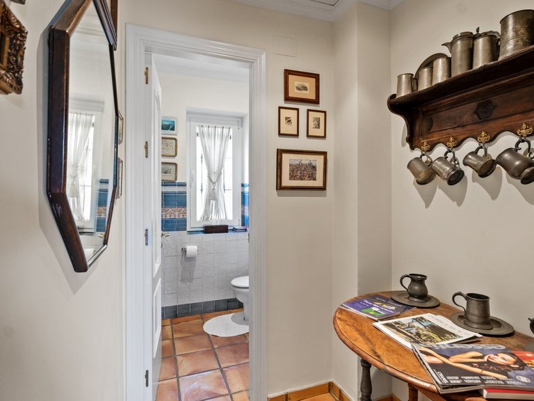 Villa for Sale in Benahavís, Malaga 10