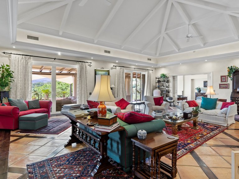Villa for Sale in Benahavís, Malaga 22