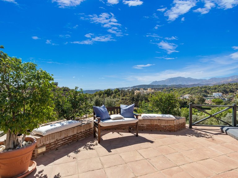 Villa for Sale in Benahavís, Malaga 34