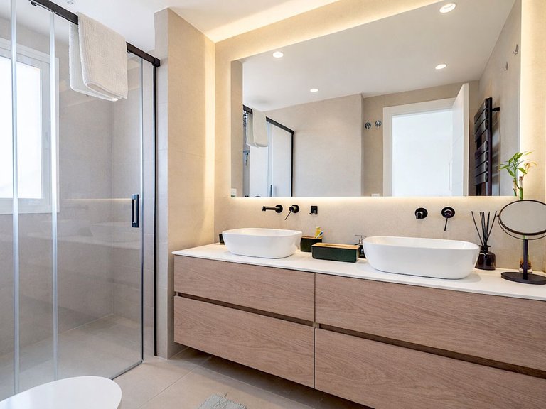 Villa for Sale in Estepona, Malaga 12