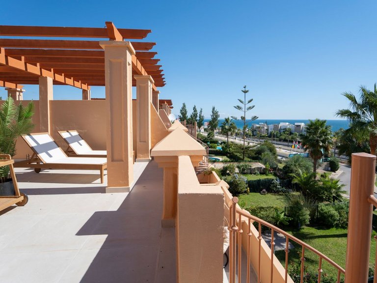 Villa for Sale in Estepona, Malaga 20