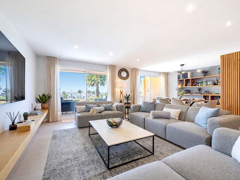 Villa for Sale in Estepona, Malaga 3