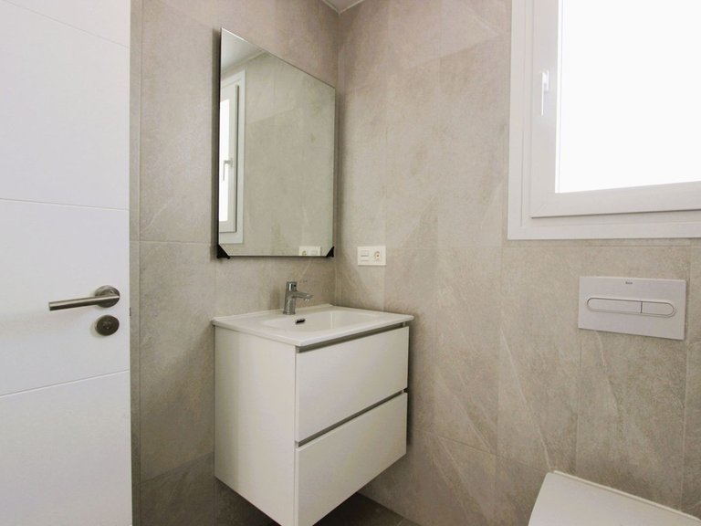 Apartment for Sale in La Cala De Mijas, Malaga 11