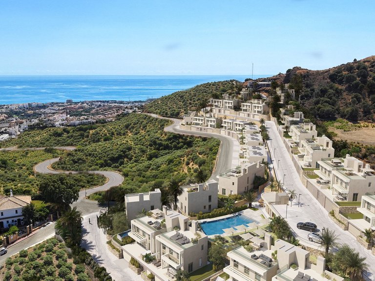 Town House for Sale in Mijas Costa, Malaga 3