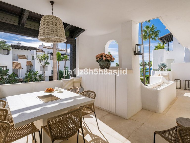 Apartment for Sale in The Golden Mile, Malaga 8