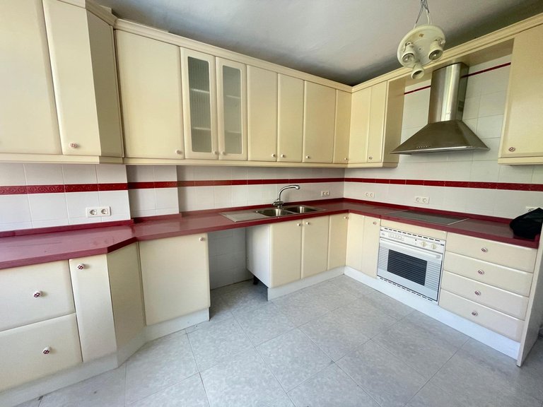 Villa for Sale in Arroyo De La Miel, Malaga 29