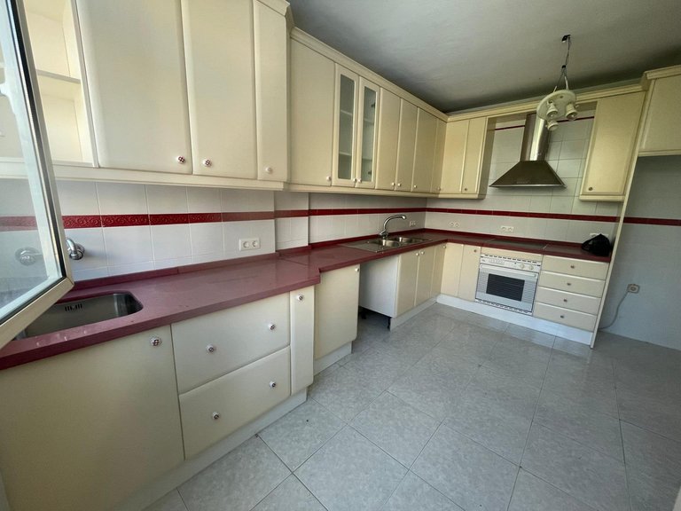 Villa for Sale in Arroyo De La Miel, Malaga 33