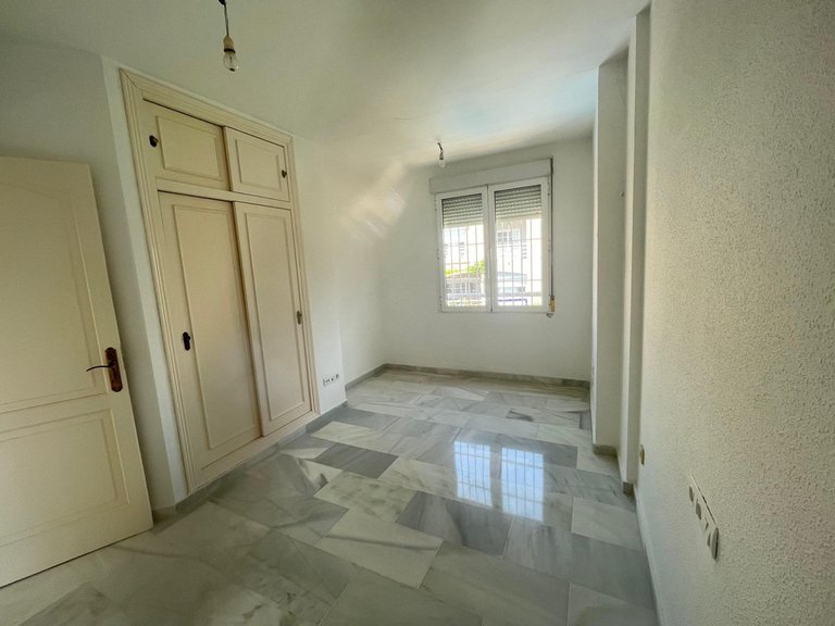 Villa for Sale in Arroyo De La Miel, Malaga 35