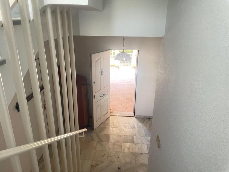 Villa for Sale in Arroyo De La Miel, Malaga 36