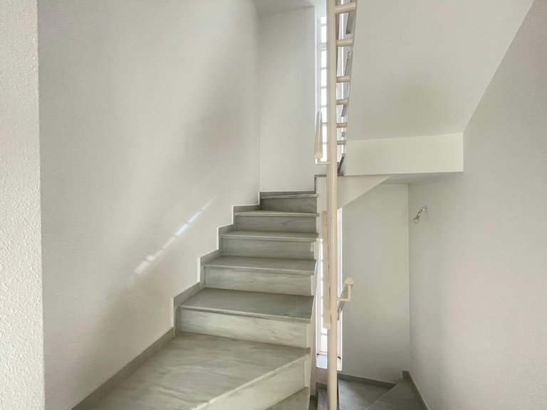 Villa for Sale in Arroyo De La Miel, Malaga 46