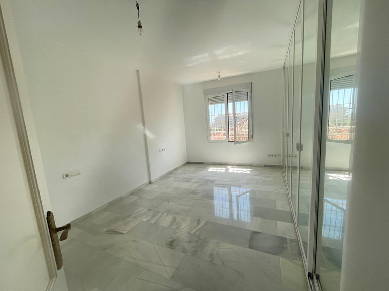 Villa for Sale in Arroyo De La Miel, Malaga 47
