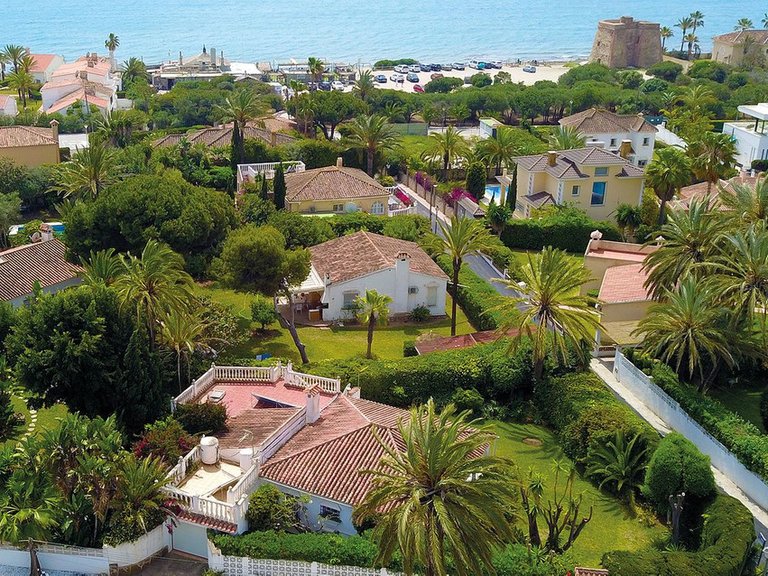 Villa for Sale in Marbesa, Malaga 7