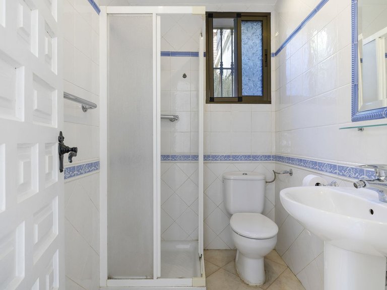 Villa for Sale in Coín, Malaga 13