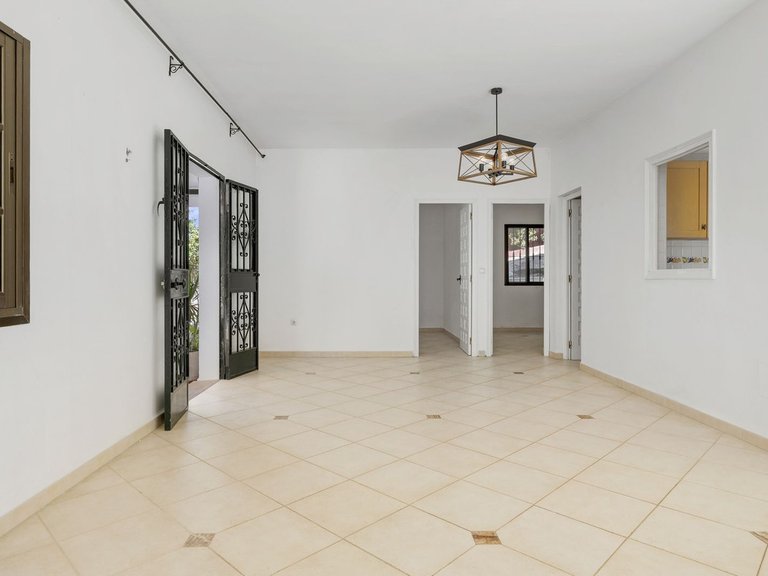 Villa for Sale in Coín, Malaga 6