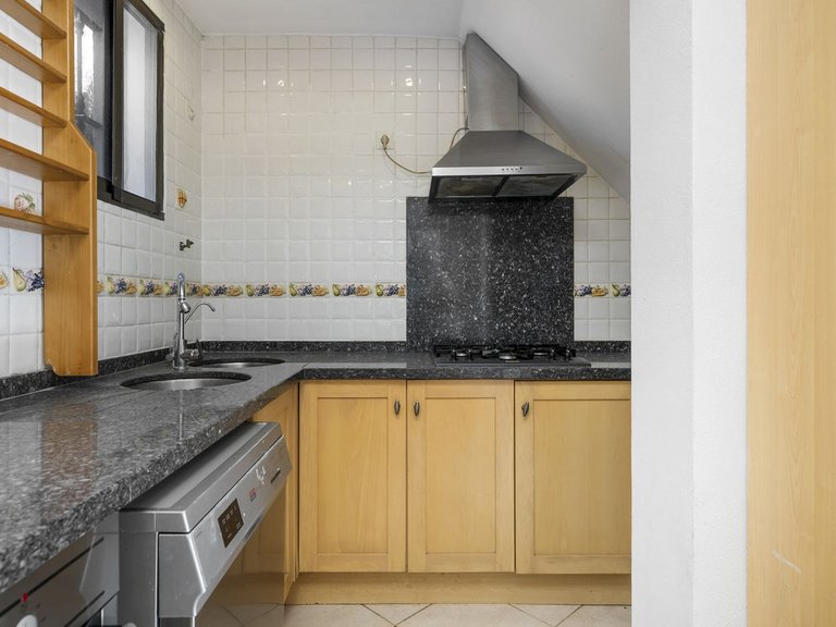 Villa for Sale in Coín, Malaga 9