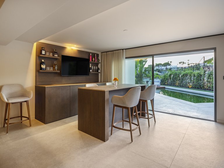 Villa for Sale in Nueva Andalucía, Malaga 51