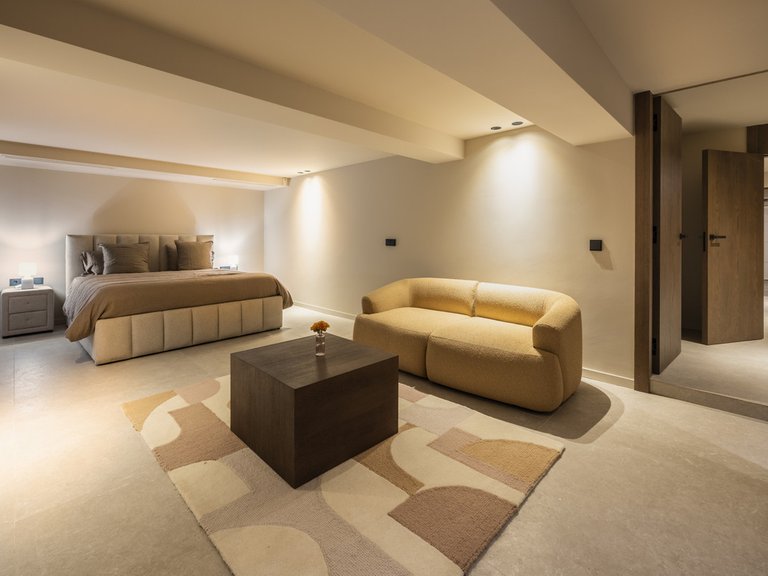 Villa for Sale in Nueva Andalucía, Malaga 55