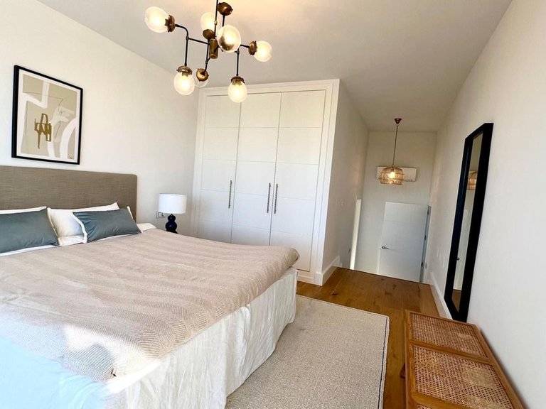 Villa for Sale in El Paraiso, Malaga 13
