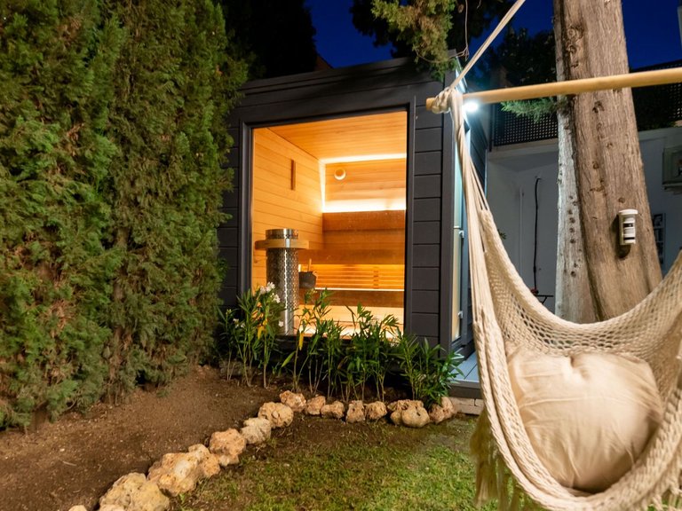 Villa for Sale in El Paraiso, Malaga 24