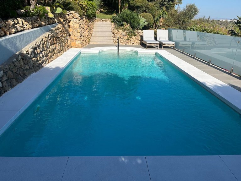 Villa for Sale in El Paraiso, Malaga 30