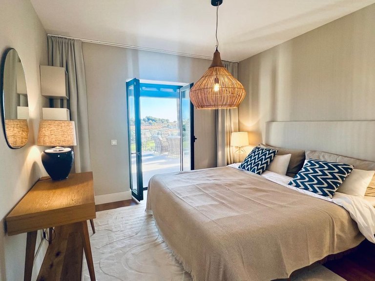 Villa for Sale in El Paraiso, Malaga 8
